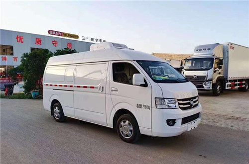 國六福田G7面包冷藏車匹配沈陽航天三菱160馬力汽油發(fā)動機，容積5.8方