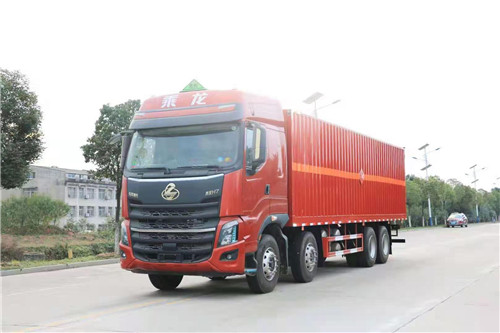 柳汽國六8×4危險品廂式車可出危險品類別  2類氣體、3類液體、7類放射性（全國獨有）、8類腐蝕性、9類雜項、另有2類倉欄式公告正在申報中