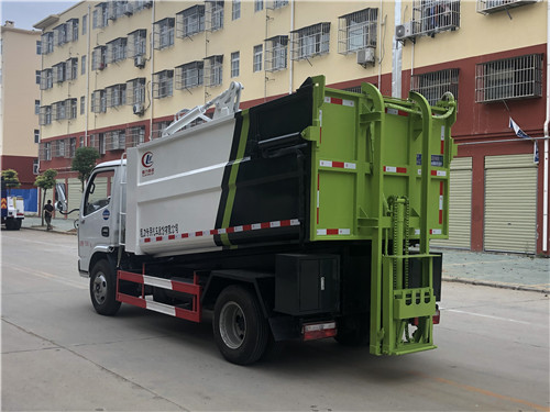 國六東風(fēng)多利卡5噸濕垃圾運(yùn)輸車