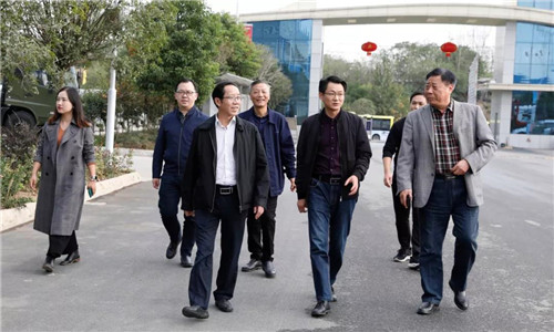 本期要聞：湖北省政府研究室黨組成員、副主任劉月純帶隊赴程力集團(tuán)調(diào)研指導(dǎo)工作