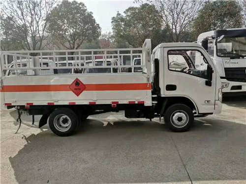 特大好消息 上汽躍進(jìn)國(guó)六氣瓶運(yùn)輸車北京環(huán)保已下發(fā)，可在北京上牌，暢行無(wú)阻！ (2).jpg
