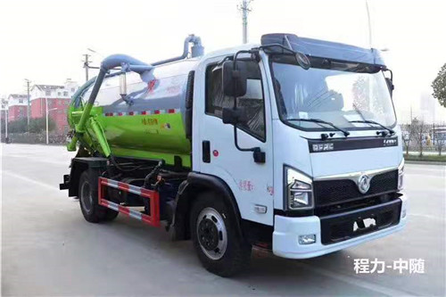 國(guó)六東風(fēng)多利卡8方吸污車 (1).jpg